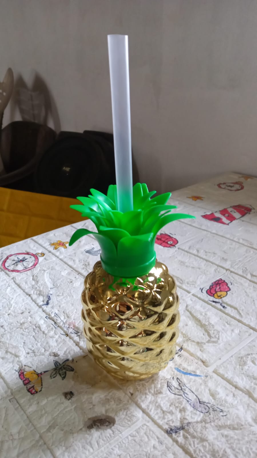 8447 Plastic Pineapple Cups With Straw Pineapple Party Favors Summer Hawaiian and Beach Party Decorations for Kids Adults With Brown Box(1 Pc)